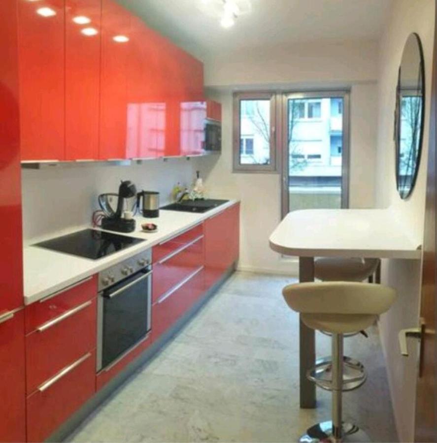 Beautiful Three Queen Beds Apartment In City Center , 100M2, Near Tram Lussemburgo Esterno foto