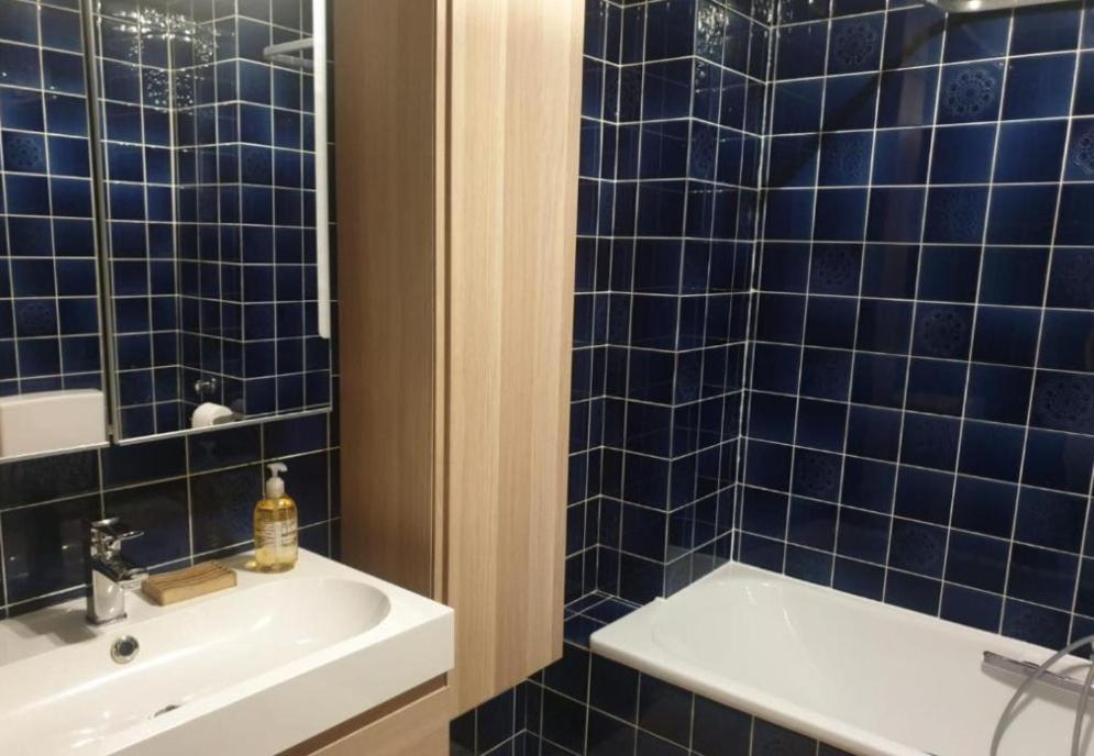 Beautiful Three Queen Beds Apartment In City Center , 100M2, Near Tram Lussemburgo Esterno foto