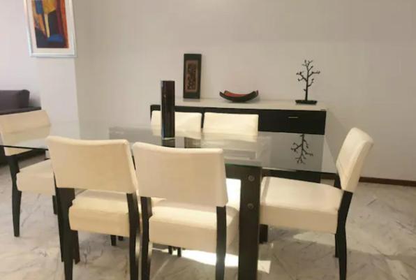 Beautiful Three Queen Beds Apartment In City Center , 100M2, Near Tram Lussemburgo Esterno foto